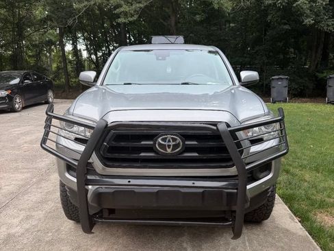 Used 2020 Toyota Tacoma SR AWD/4WD image 1