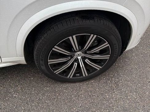 Used 2025 Volvo XC90 B6 Plus AWD/4WD image 11