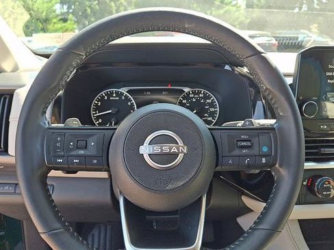 Certified 2023 Nissan Pathfinder SL AWD/4WD image 22