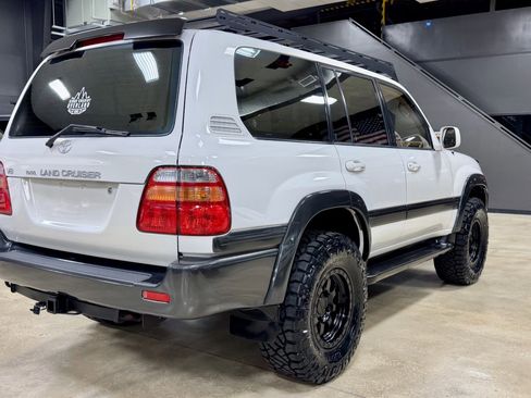 Used 1999 Toyota Land Cruiser AWD/4WD image 9