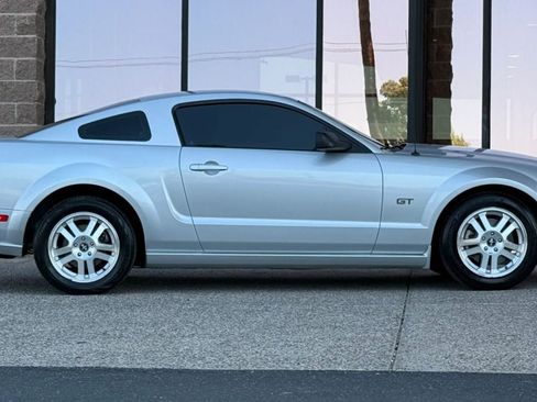 Used 2008 Ford Mustang GT Premium RWD image 15
