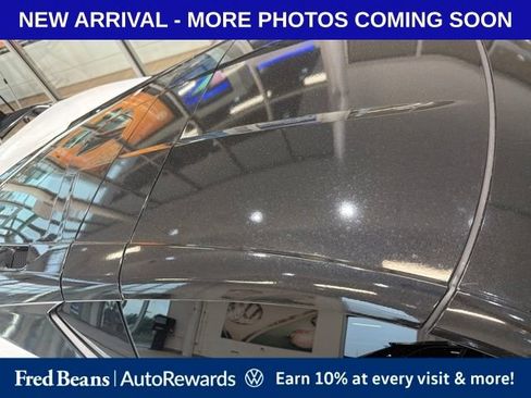 Used 2020 Chevrolet Corvette Stingray Preferred Cpe w/ 2LT Preferred Equipment Group RWD image 5