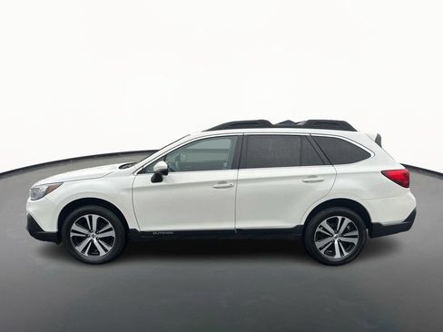 Used 2018 Subaru Outback 2.5i Limited image 6