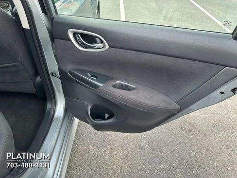 Used 2013 Nissan Sentra SR w/ Driver Pkg FWD image 17