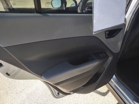 Used 2024 Subaru Crosstrek 2.5i Sport AWD/4WD image 17