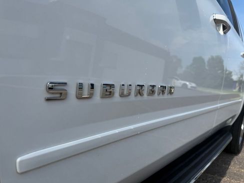 Used 2018 Chevrolet Suburban Premier w/ Max Trailering Package AWD/4WD image 17