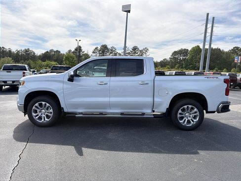 New 2026 Chevrolet Silverado 1500 LTZ w/ Technology Package AWD/4WD image 8