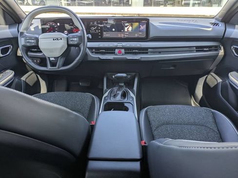 Used 2025 Kia K4 GT-Line w/ GT-Line Sunroof Package FWD image 26