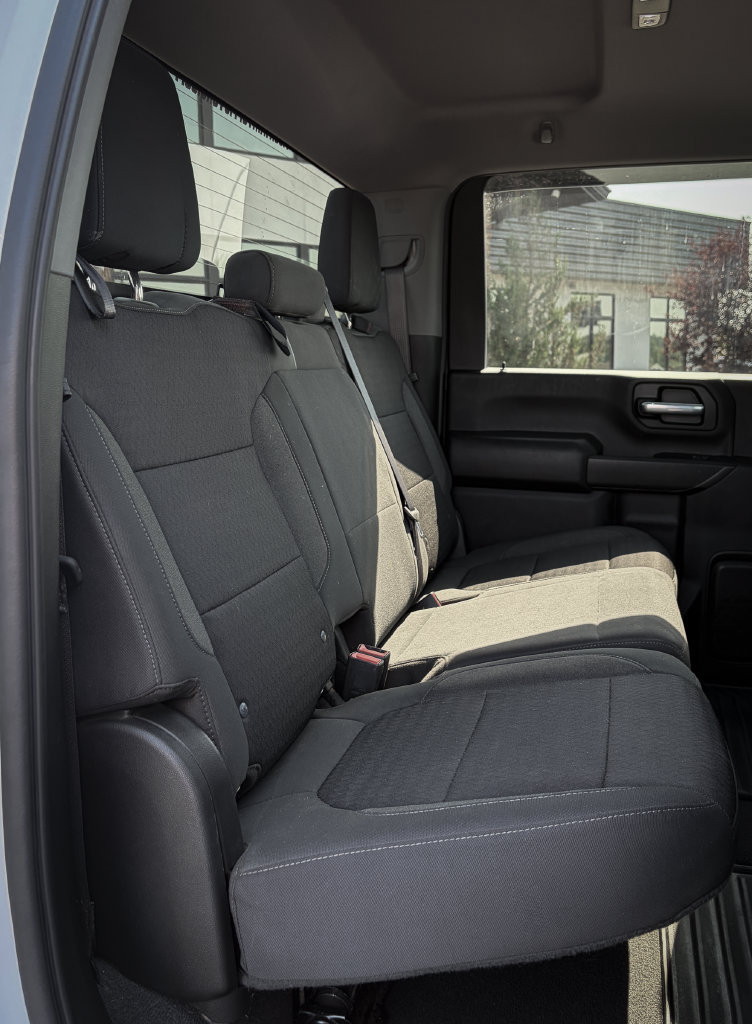 Used 2022 Chevrolet Silverado 2500 Custom w/ Custom Convenience Package AWD/4WD image 28