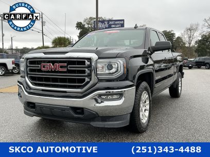 Used 2017 GMC Sierra 1500 SLE w/ SLE Value Package