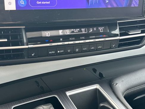 Used 2025 Toyota Sienna XLE w/ XLE Plus Package AWD/4WD image 28