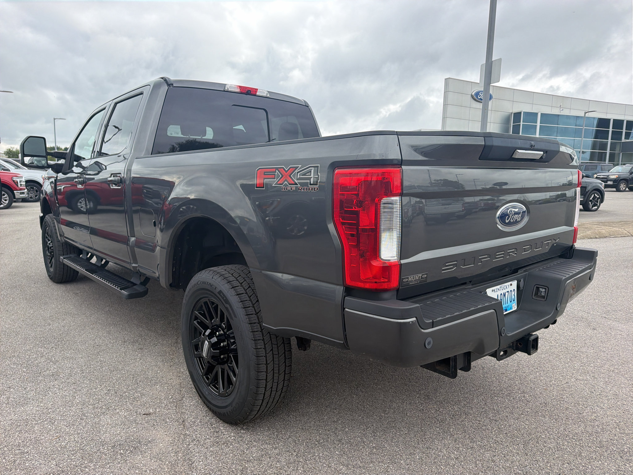 Used 2019 Ford F250 Lariat AWD/4WD image 7