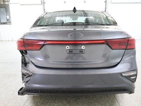 Used 2020 Kia Forte Sedan FWD image 8