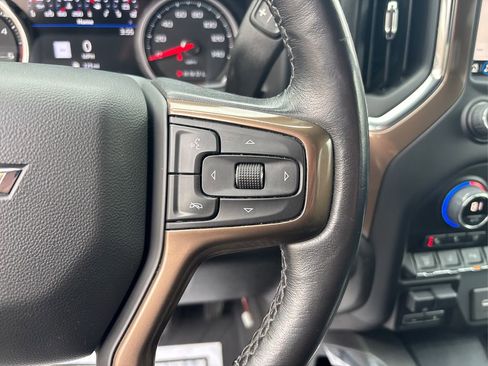 Used 2022 Chevrolet Silverado 2500 High Country w/ Technology Package image 29