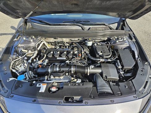 Used 2018 Honda Accord Sport image 24