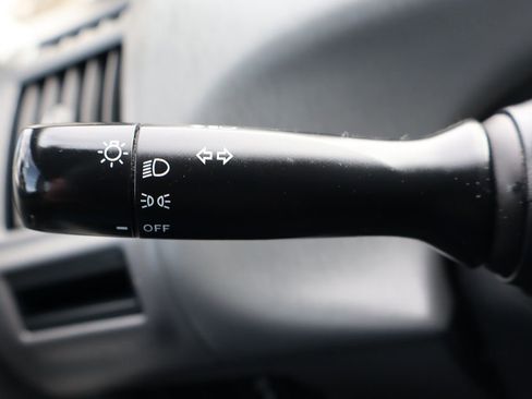 Used 2012 Toyota Prius V Three image 31