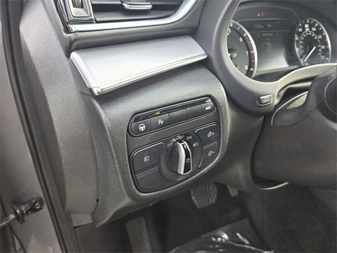 Used 2021 INFINITI QX50 Luxe w/ Appearance Package image 12