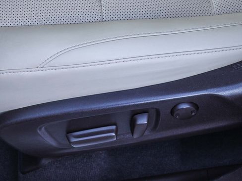 Used 2020 Lexus RX 450hL AWD w/ Premium Package image 22