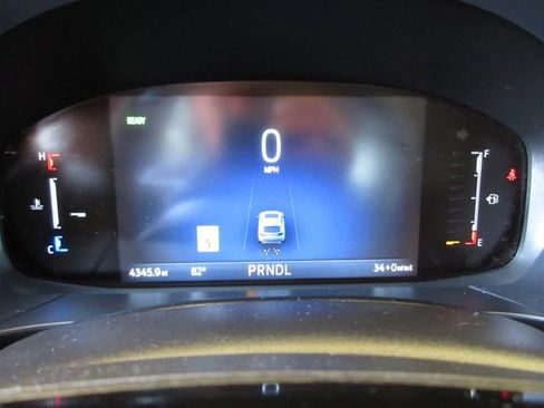 Certified 2025 Ford Escape SE FWD image 17