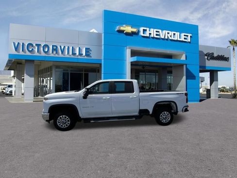 Used 2025 Chevrolet Silverado 2500 LT w/ Safety Package AWD/4WD image 9