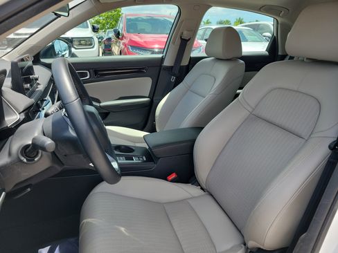 Used 2024 Honda Civic EX-L image 22