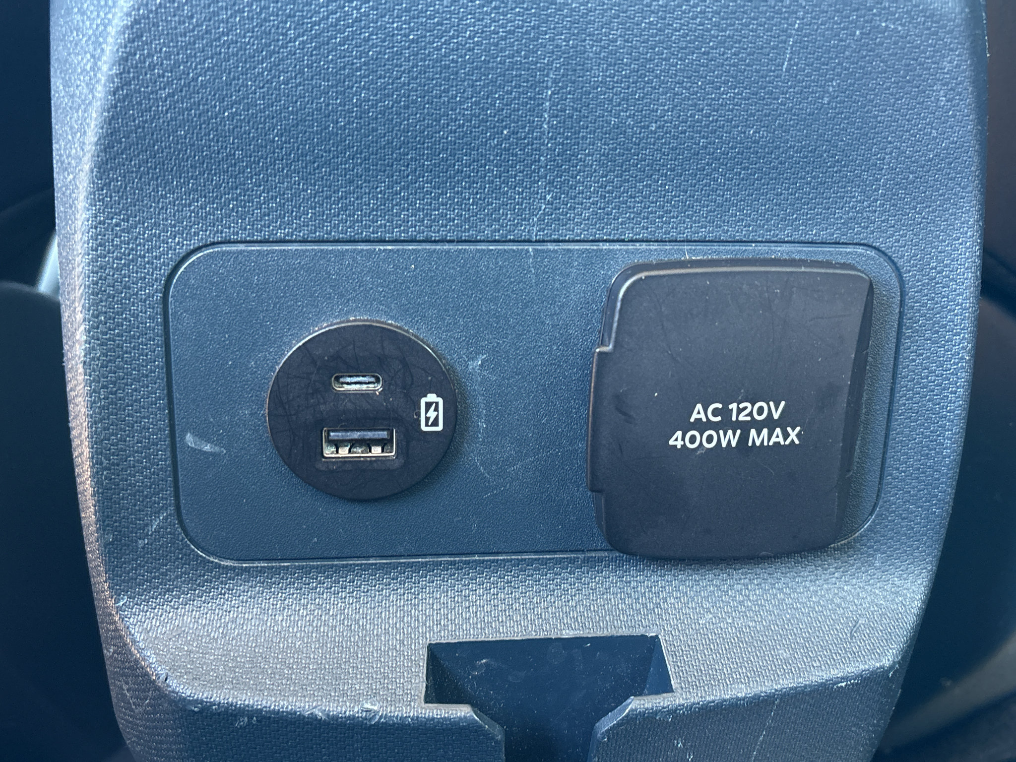 Used 2024 Ford Maverick Lariat AWD/4WD image 16