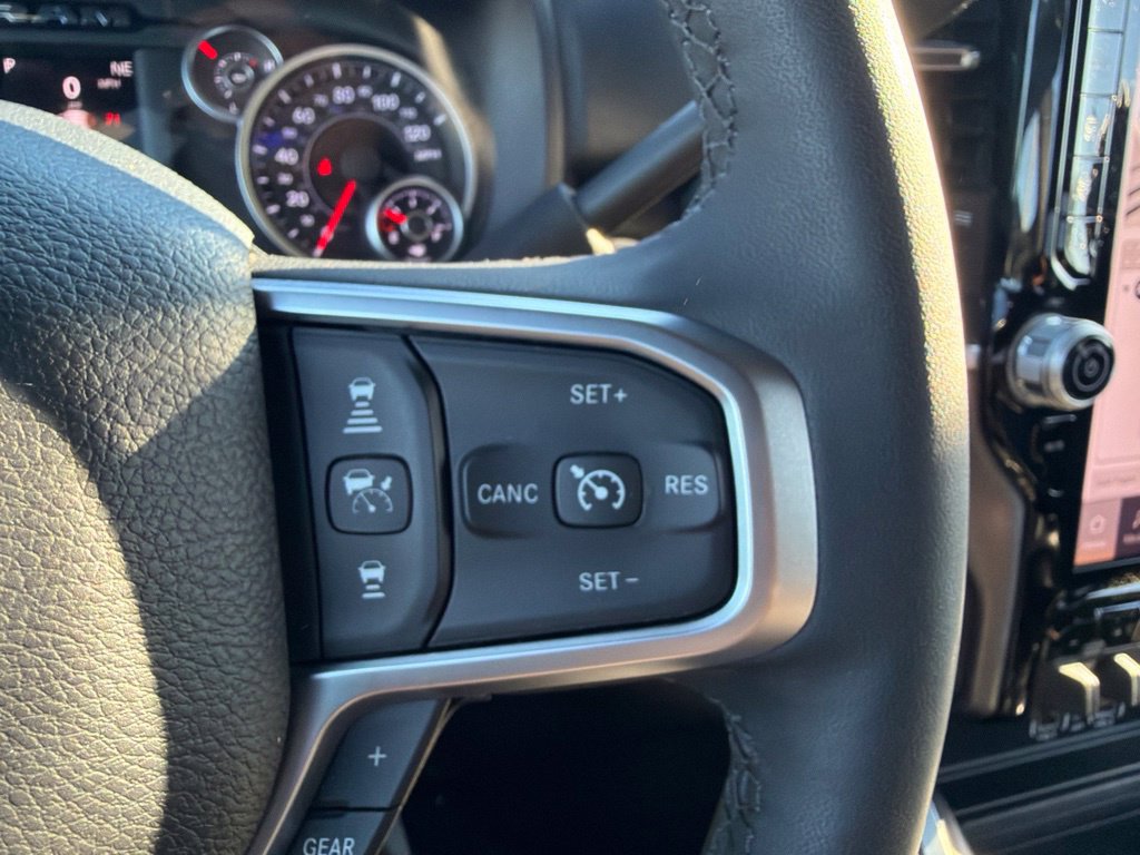 Used 2025 RAM 3500 Lone Star AWD/4WD image 18