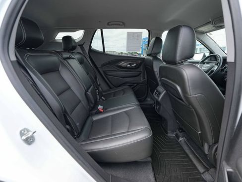 Used 2023 GMC Terrain SLT AWD/4WD image 24
