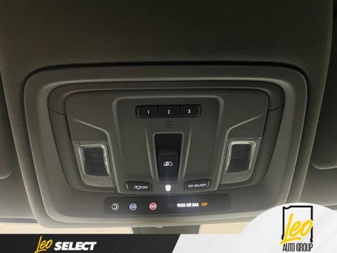 Used 2022 GMC Sierra 2500 SLE w/ SLE Value Package; AWD/4WD image 26