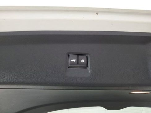 Used 2024 INFINITI QX60 Luxe FWD image 8
