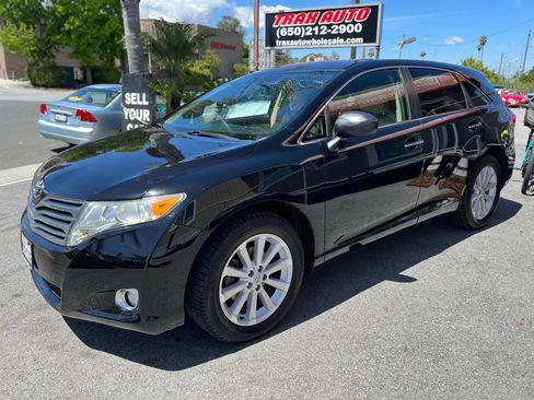 Used 2009 Toyota Venza FWD image 3