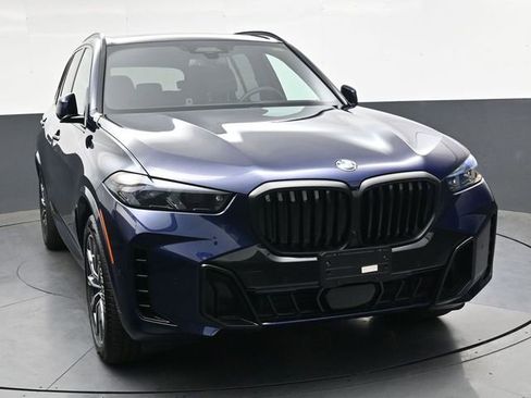 Used 2026 BMW X5 xDrive40i w/ M Sport Package image 11