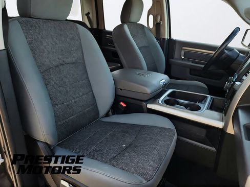 Used 2018 RAM 1500 Big Horn AWD/4WD image 32