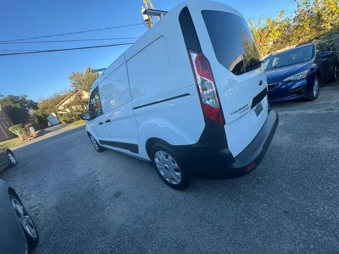 Used 2019 Ford Transit Connect XL FWD image 16