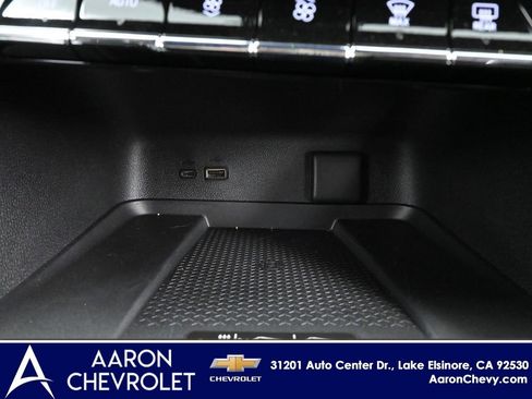 New 2026 Chevrolet Traverse LT image 19