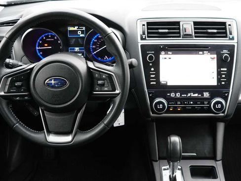 Used 2019 Subaru Outback 2.5i Premium w/ Popular Package #2 AWD/4WD image 21