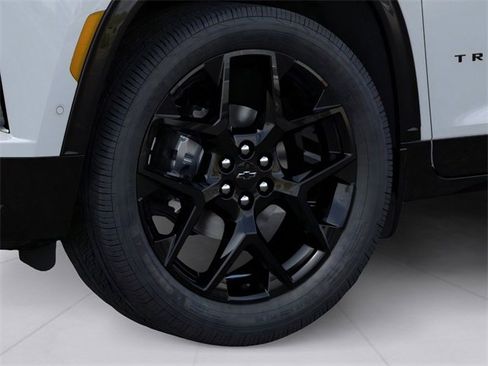 New 2026 Chevrolet Traverse RS w/ LPO, Floor Liner Package image 7