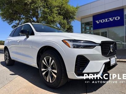 New 2025 Volvo XC60 T8 Core