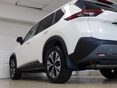 Used 2023 Nissan Rogue SV AWD/4WD image 56