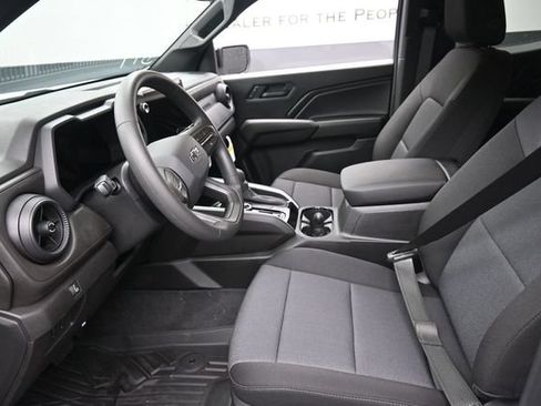 New 2026 Chevrolet Colorado Trail Boss AWD/4WD image 8