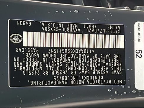 Used 2025 Toyota Camry SE FWD image 25
