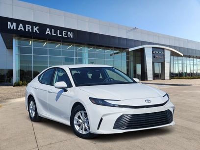 Used 2025 Toyota Camry LE