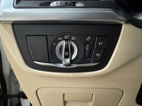 Used 2022 BMW X3 sDrive30i w/ Premium Package 2 RWD image 10