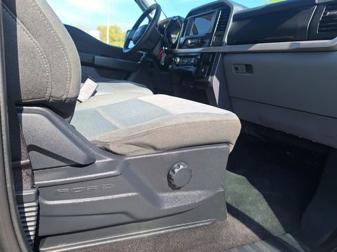 Used 2023 Ford F150 XLT image 25