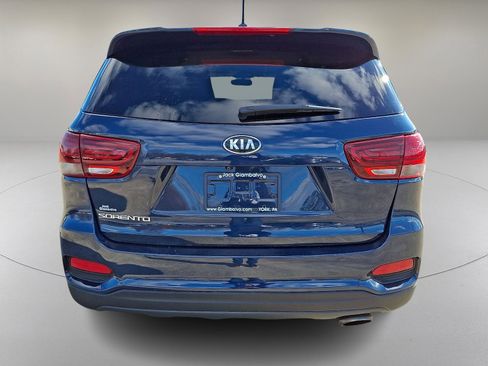 Used 2019 Kia Sorento 2.4L LX image 9