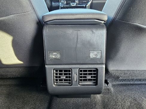 Certified 2023 Subaru Solterra Premium image 20