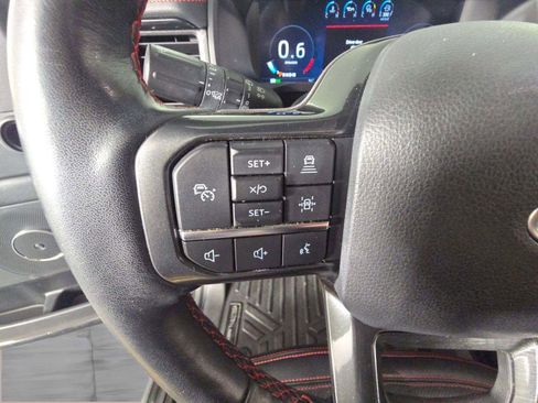 Used 2022 Ford Expedition Max Limited image 14