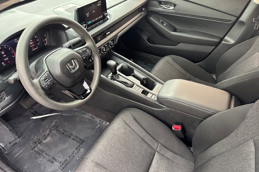 Certified 2023 Honda Accord EX image 14