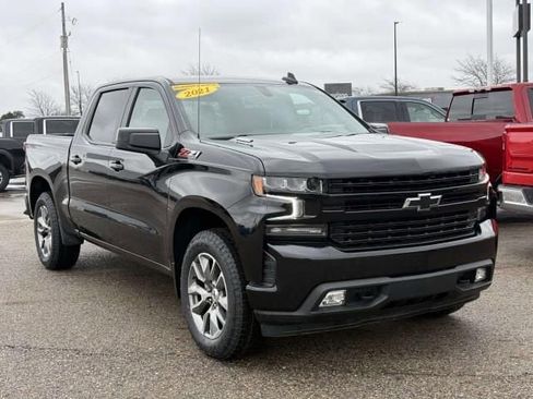 Used 2021 Chevrolet Silverado 1500 RST image 4