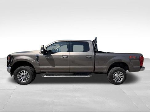 Used 2022 Ford F350 Lariat w/ Lariat Value Package AWD/4WD image 2